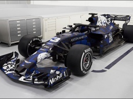 Презентации новых машин: Red Bull Racing RB14