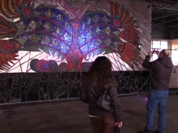 В Мариуполе разрушаются памятники монументального мозаичного искусства