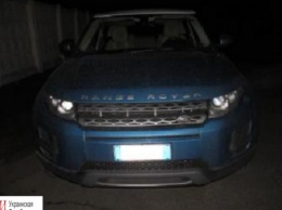 Одесские пограничники задержали угнанный в Европе Land Rover