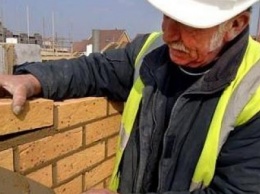 В Херсоне повысят оплату труда для строителей