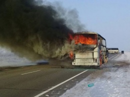 Грели салон паяльной лампой: стало известно, как водители казахстанского автобуса убили более 50 человек