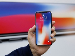 Спрос на iPhone X снижается, но голова болит у Samsung