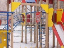 Содержание 21 детской площадки в Сумах обойдется почти в 200 000 грн