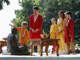 Индийцев позабавила одежда Трюдо во время официального визита