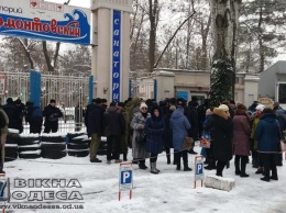 В одесский санаторий «Лермонтовский» вторглись люди в балаклавах