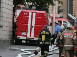 В центре Харькова вспыхнул жилой дом, есть погибшие (фото)