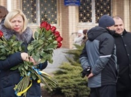 В феврале криворожский исполком выделил более 100 тысяч из горбюджета на покупку цветов