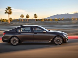 Компания BMW откажется от мотора V12