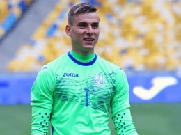 Алексей Лунин - лучший футболист Украины 2017 года в категории U-19