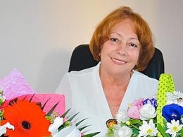Директор Черноморской гимназии сегодня отмечает юбилей