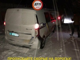 Под Киевом патрульные устроили ДТП