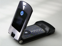 Легендарная модель RAZR от Motorola может вскоре вернуться на рынок