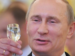 Господи помилуй, это отвратительно: VIP-конфеты с Путиным стали причиной скандала