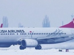 Снежный "апокалипсис": в харьковском аэропорту отменили несколько рейсов
