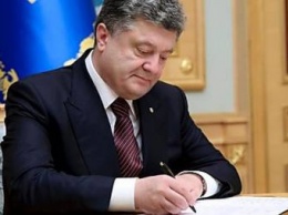 Порошенко подписал закон о создании и введении Кредитного реестра НБУ