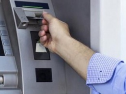 На украинских банкоматах нашли устройства, массово ворующие деньги с карт