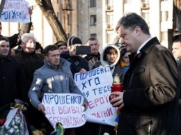 Порошенко умышленно не провел надлежащего расследования убийств на Майдане - Янукович