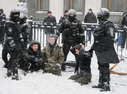 Разгон МихоМайдана: политолог Стоякин рассказал, почему в воскресенье не было народного вече