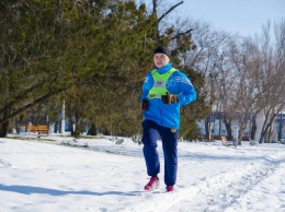 Николаевские веганы организовали забег по заснеженному Парку Победы