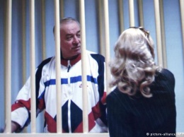 Бывший британский шпион из России госпитализирован с отравлением