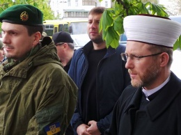 Порошенко начал «щемить» исламистов из АТО: Истерика муфтия