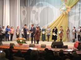 В Мирнограде прошел праздничный концерт, посвященный главному празднику весны 8 марта