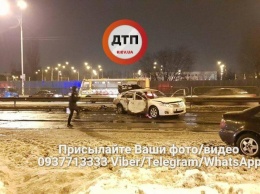 Полицейский бросил гранату в СБУшников: СМИ узнали подробности инцидента в Киеве