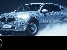 Mercedes испытал свой электромобиль снегом
