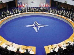 НАТО проведет в октябре крупнейшие учения со времен холодной войны