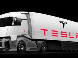Беспилотные фуры Tesla выполнили первый грузовой рейс