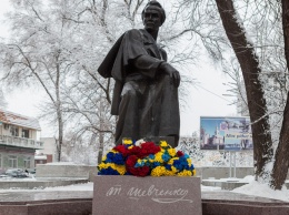 Украина отмечает день рождения Шевченко