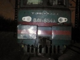 В Харькове под колесами грузового поезда погибла женщина (ФОТО)
