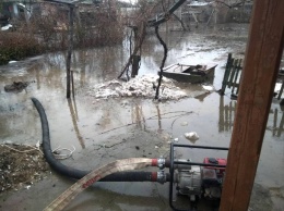 Вчерашний снег: в Одессе и области ликвидируют подтопления