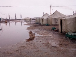 На Днепропетровшине и Николаевщине бойцы принимают «грязевые ванны»