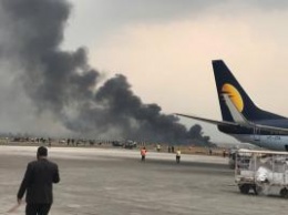 В столице Непала разбился пассажирский авиалайнер: первые кадры с места катастрофы