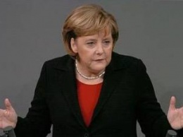 Меркель обсудит с Мэй по телефону инцидент с отравлением Скрипаля