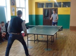 В ДНР среди учащихся техникумов Донбасса определили лучших игроков в настольный теннис