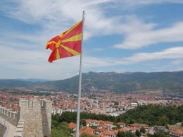 Порошенко утвердил для граждан Македонии безвиз на год