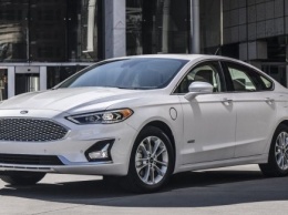 Ford обновил седан Fusion