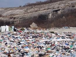 С мая в Крыму появятся региональные операторы, ответственные за вывоз мусора