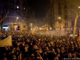 Во время протестов в Барселоне пострадали почти 30 человек