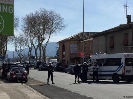 Во Франции по делу о захвате заложников задержали несовершеннолетнего