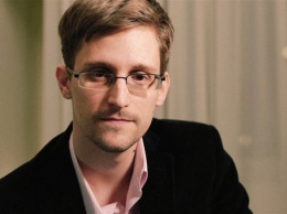 Эдвард Сноуден предупредил о слежке за владельцами биткойнов