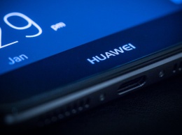 Huawei оснастит Mate 20 дисплейным сканером отпечатков пальцев?