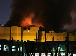 При пожаре в торговом центре Кемерово погибли 53 человека, 16 пропали без вести