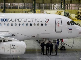 Путин одобрил предложение создать укороченную версию Sukhoi SuperJet