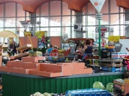 В Сумах проверят готовность рынков к работе в весенне-летний период