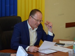 «Слышишь, бл**дь, фраер», - депутаты Николаевского облсовета поругались на бюджетной комиссии