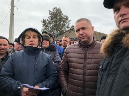 «Наш край» поддерживает жителей Еланеччины в их требовании немедленно обеспечить ремонт трассы Н-14