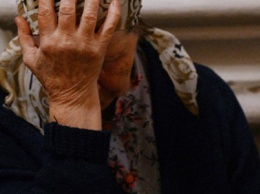 Пенсионерку из Славянска ограбили почти на 100 тысяч гривен